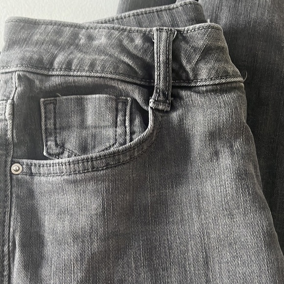 ZARA cropped flare jeans gray raw hem - Picture 9 of 9